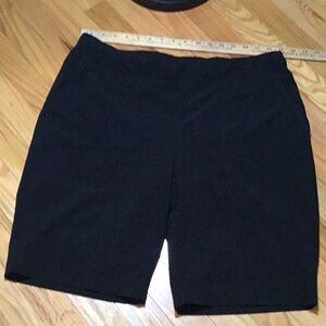 Chico’s  Zenergy Black Shorts   Chico’s size 2  =women’s size M/L EUC like new